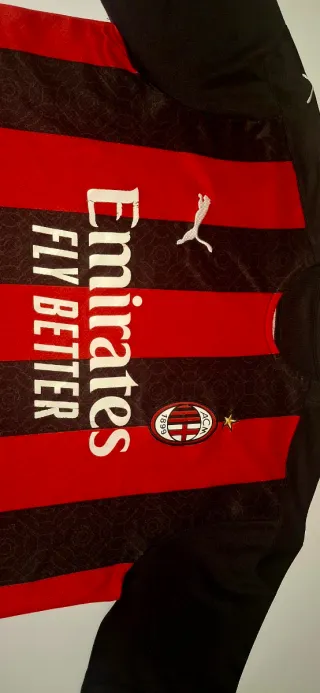 Camiseta AC Milan Negra y Roja