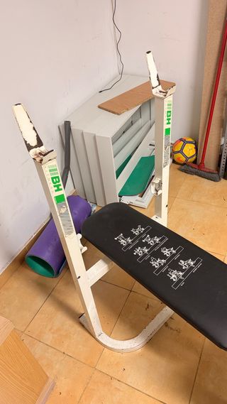 Banco de pesas BH Fitness