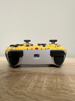 Mando Nintendo Switch Pikachu