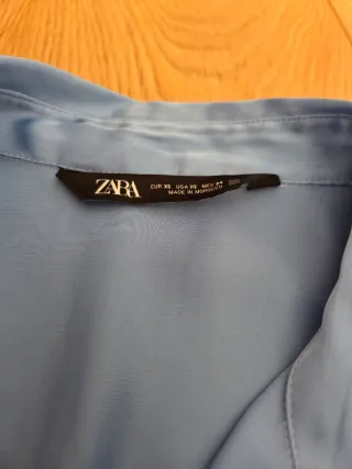 Camisa Zara azul mujer