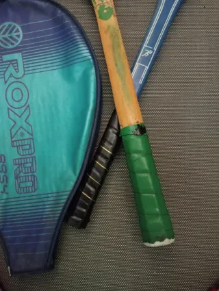 Raquetas de madera vintage