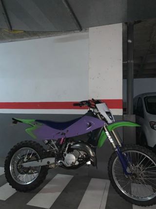 Husqvarna WRE 125 con carnet B