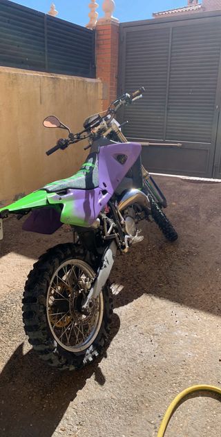 Husqvarna WRE 125 con carnet B