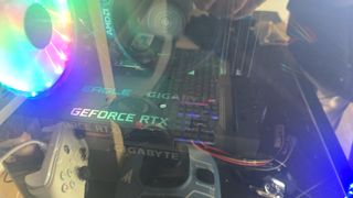 Gigabyte RTX 3050 Eagle OC 8GB Tarjeta Gráfica