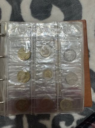 Álbum de Monedas y Colección