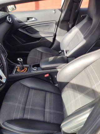 **VENDO Impecable Mercedes Clase A 180 CDI Urban**