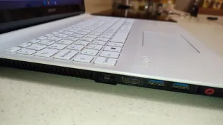 Portátil Sony VAIO i5 8Gb RAM Windows 11 y Office