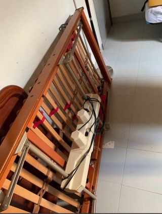 Cama articulada eléctrica