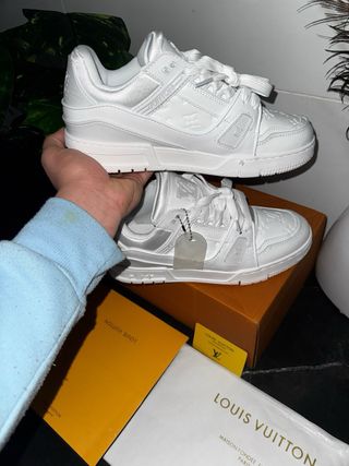 Louis Vuitton Blancas