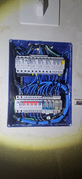 Realizamos todo tipo de instalación eléctrica