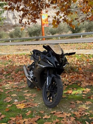 Yamaha r125