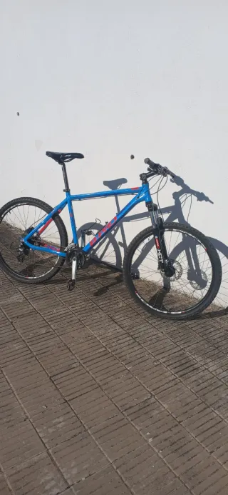 Bicicleta de Montaña Azul