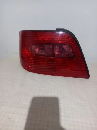 Piloto trasero izquierdo Citroën Xsara 2003
