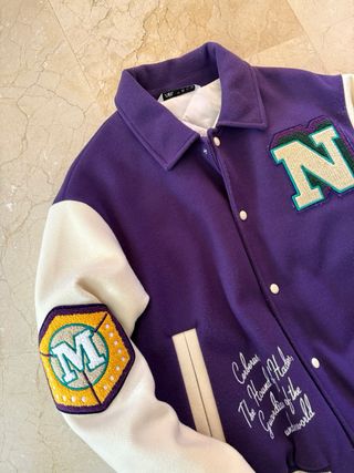 Chaqueta Bomber Morada y Blanca Talla L