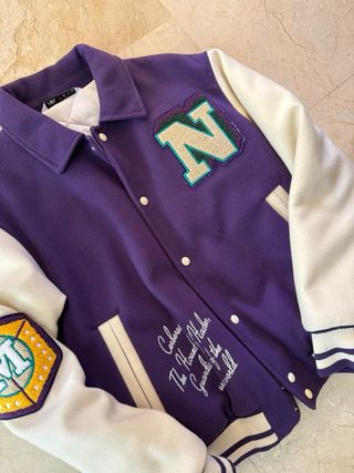 Chaqueta Bomber Morada y Blanca Talla L