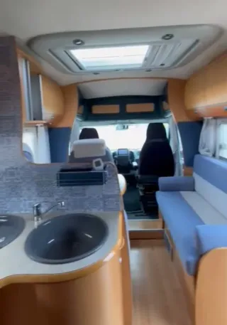 AUTOCARAVANA INTEGRAL MERCEDES RÁPIDO