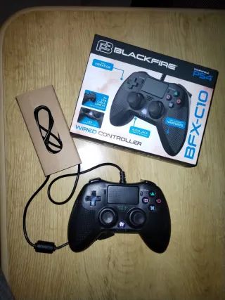 Mando Blackfire BFX-C10 PS4 Negro