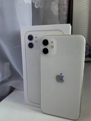 iPhone 11 64GB Blanco con Caja