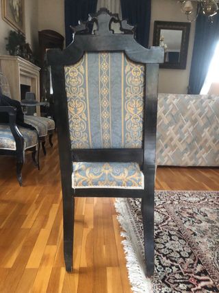 Tres sillas madera maciza S.XX