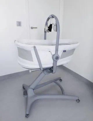 Minicuna Evolutiva Chicco BabyHug 4 en 1