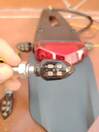 Portamatriculas e intermitentes HOMOLOGADOS