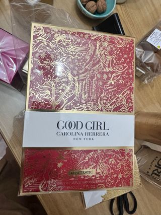 Good Girl Bowtastic Carolina Herrera Eau de Parfum
