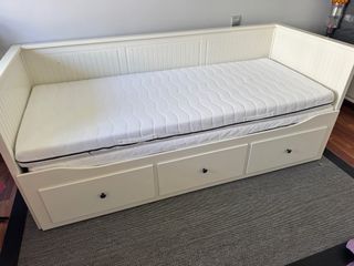 Hemnes estructura diván con 3 cajones