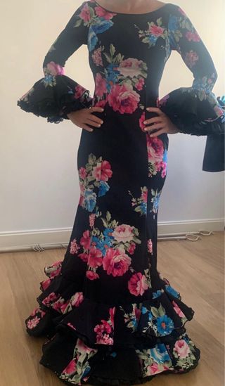 Traje de flamenca estampado floral