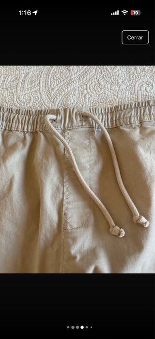 Pantalón cargo beige Bershka hombre