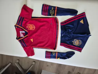 Equipación España niño Adidas