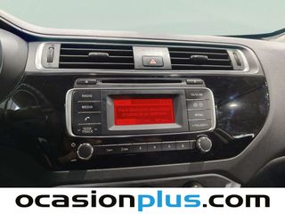 Kia Rio 1.2 CVVT Concept 62 kW (84 CV)