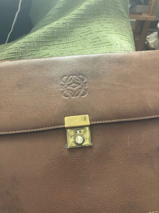 Cartera  Loewe vintage piel marrón