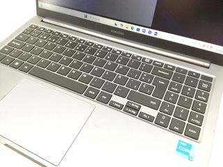 pc portatil samsung 750xgk