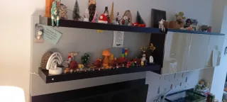 Conjunto de Mueble de madera robusto