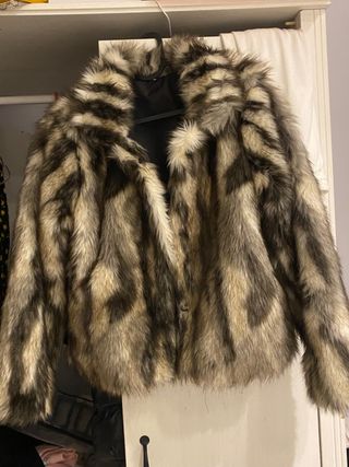 Abrigo de pelo sintético