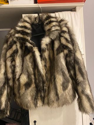 Abrigo de pelo sintético