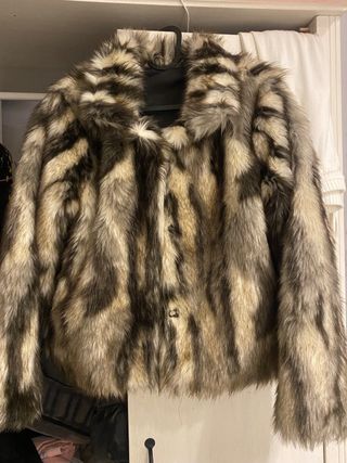 Abrigo de pelo sintético