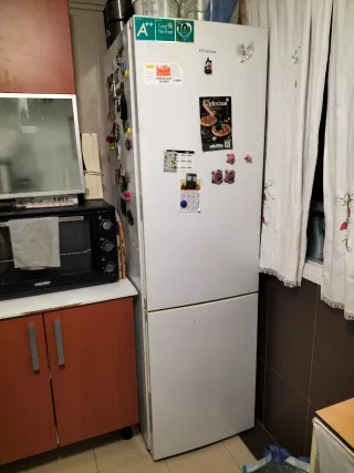 Nevera Combi Hisense