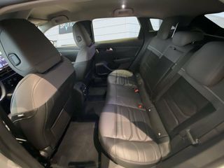 Citroën C5 X Hybrid 225 e-EAT8 Shine