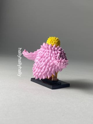 Doflamingo - Figurine Type Lego One Piece 7