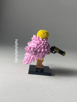Doflamingo - Figurine Type Lego One Piece 7