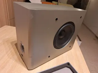 VIETA subwoofer 150w autoamplicable gran potencia!