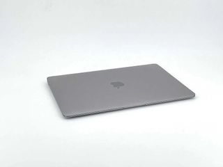 MacBook Air 13" (2020) Intel Core i5 1.1GHz 4 núcleos - SSD 256GB - RAM 8GB - Gris Espacial