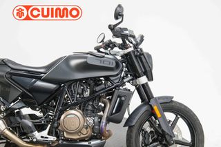 HUSQVARNA SVARTPILEN 701