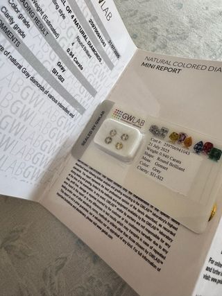 4 Diamantes GWLAB 0.94ct SI1-SI2 Gris