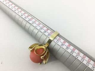 anillo oro 18k con piedra con coral