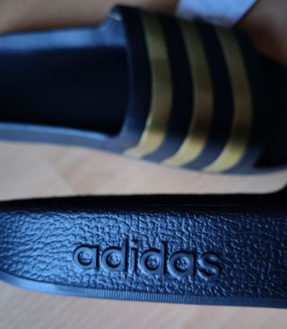 Chanclas Adidas nuevas con ETIQUETAS