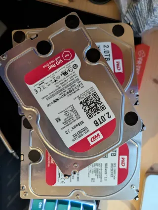 7x 2TB WD Red NAS (14 tb total)