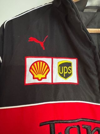 Chaqueta Ferrari Vintage Negra y Roja