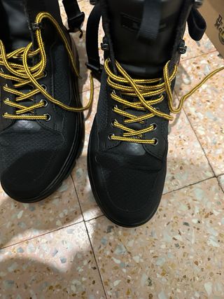 Dr. Martens Scarpe Nere Tg 42